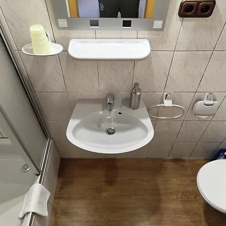 Zum Bayrischen Brueckel